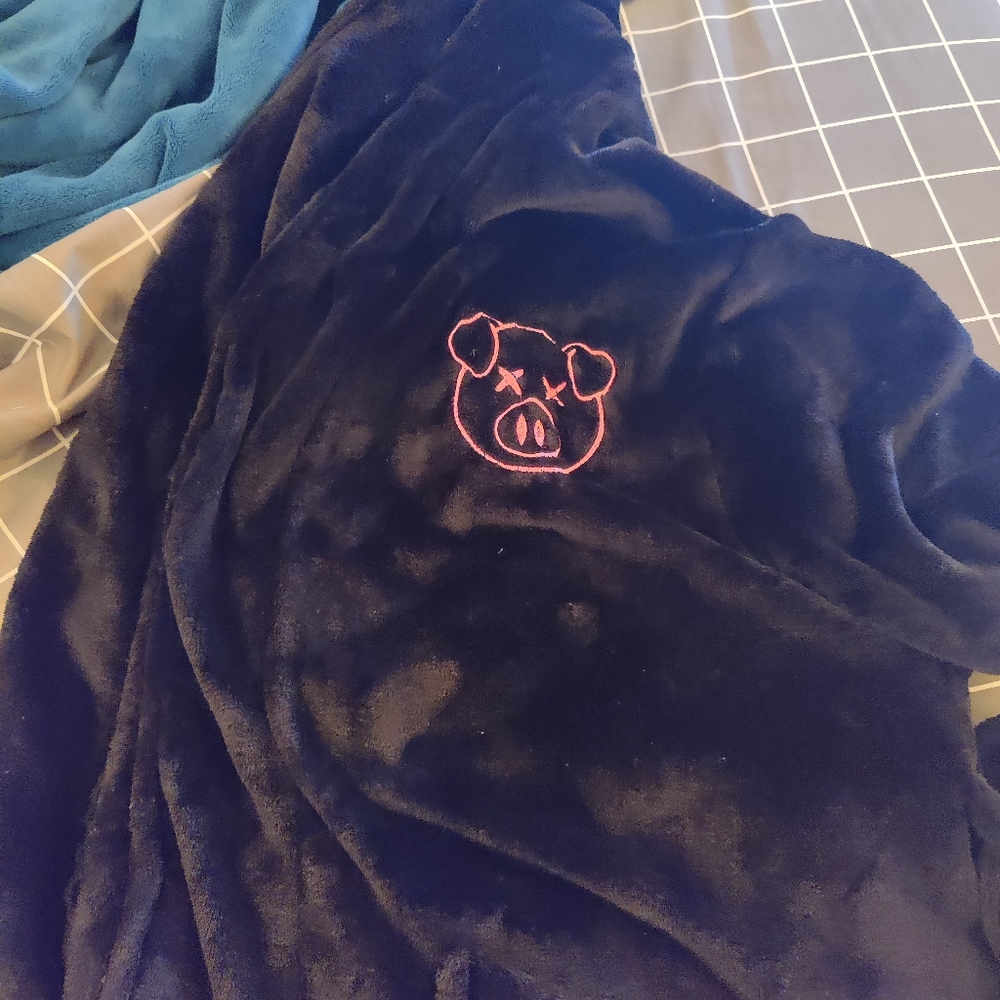 Shane Dawson Black Robe 2XL